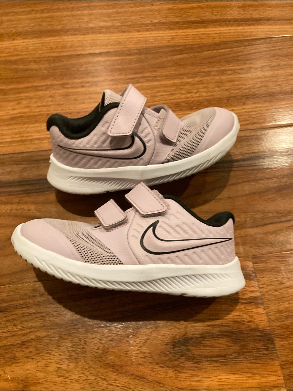 Nike Star Runner 2 Pink/Black/White Hook & Loop Athletic Sneakers Kid SZ 8C
